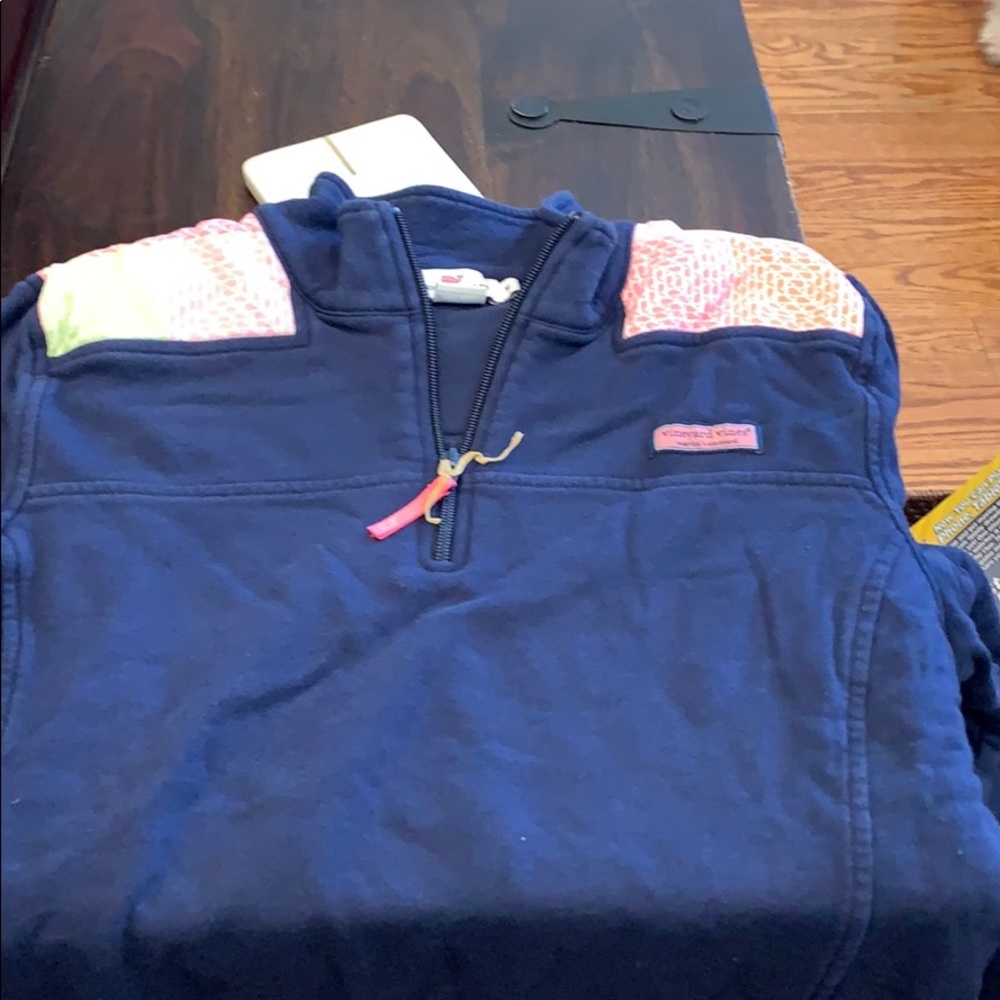 Women’s vineyArd vines shep shirt
